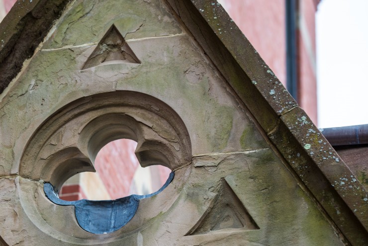 Detailed image of brick on building on the Dean College campus